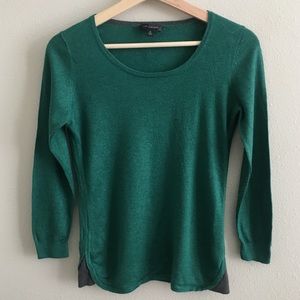 The Limited 3/4 sleeve scoop neck sweater — green